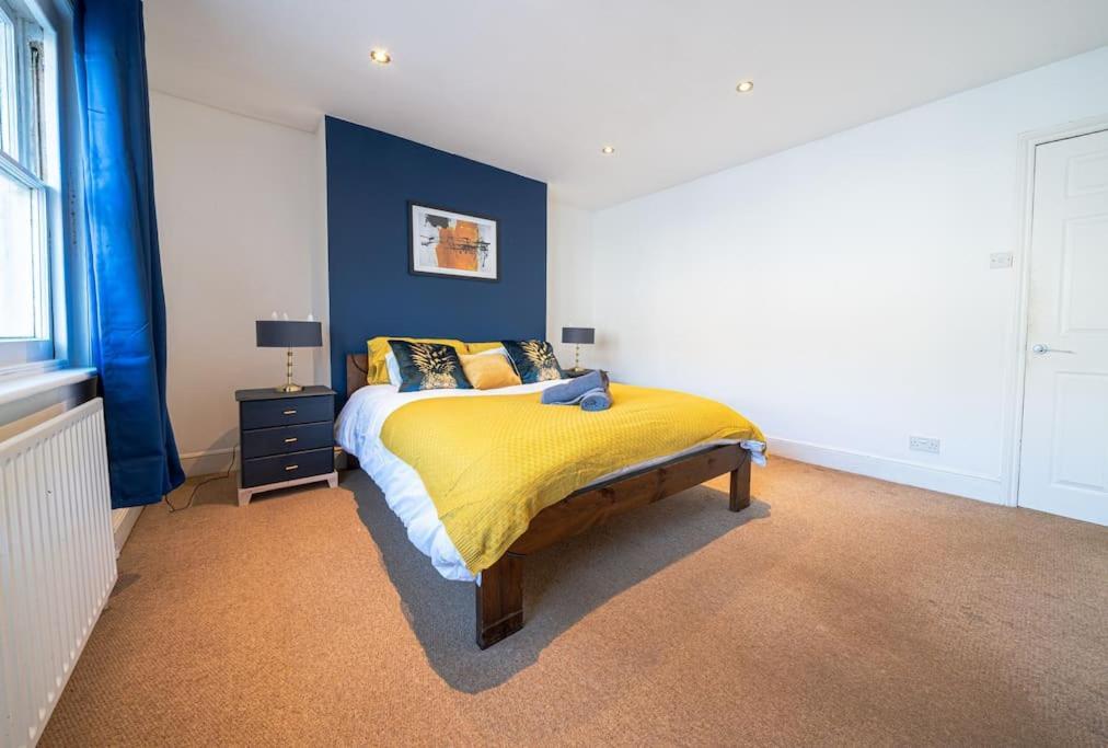 Appartamento Large City Centre 2 Bed - Close To Station Royal Tunbridge Wells Esterno foto